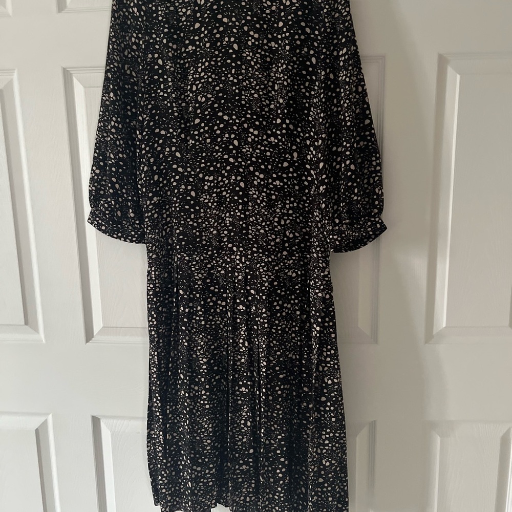 Primark Black and White A-line Dress with Bishop Sleeves